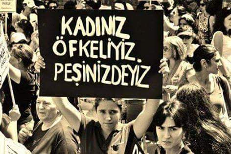 politikbaykus's tweet photo. Kadın Cinayetlerini Durduracağız Platformu'nun verilerine göre Şubat ayında erkekler tarafından 47 kadın katledildi.

En az 30 çocuk cinsel istismara maruz kaldı.
31 kadına cinsel şiddet uygulandı. https://t.co/VUfsibveGf