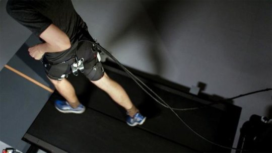 VogalPM's tweet photo. Human-in-the-loop #optimisation improves the function of soft, wearable #robots >> https://t.co/05p6MFGKXp https://t.co/1K24PQzQiq