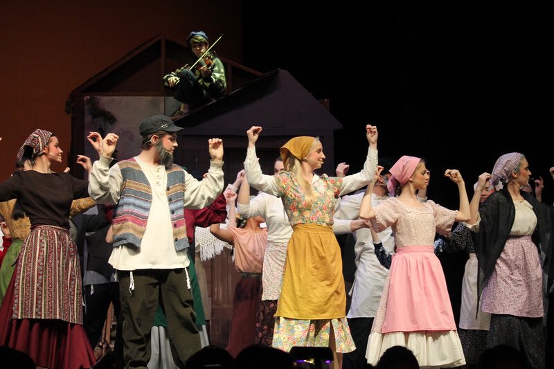 profesorabux's tweet photo. Congratulations to @ltsarazen and her amazing cast and crew of @VinAcadMusical on such a fine production of #Fiddlerontheroof https://t.co/wM617c5BGG