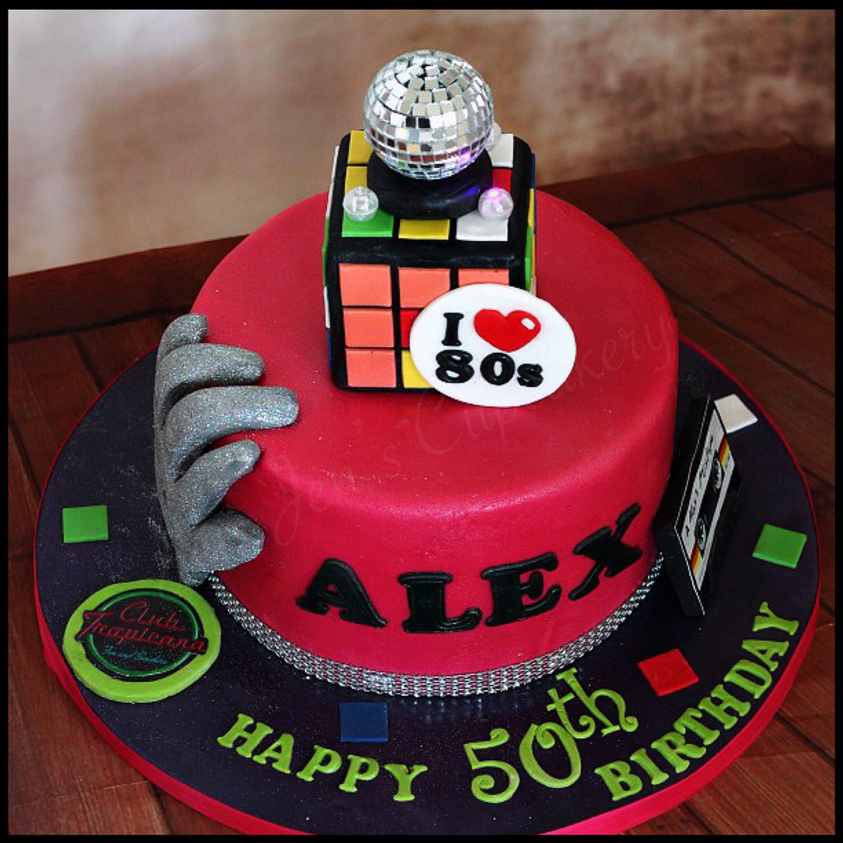 JenJensCupcakery tweet media