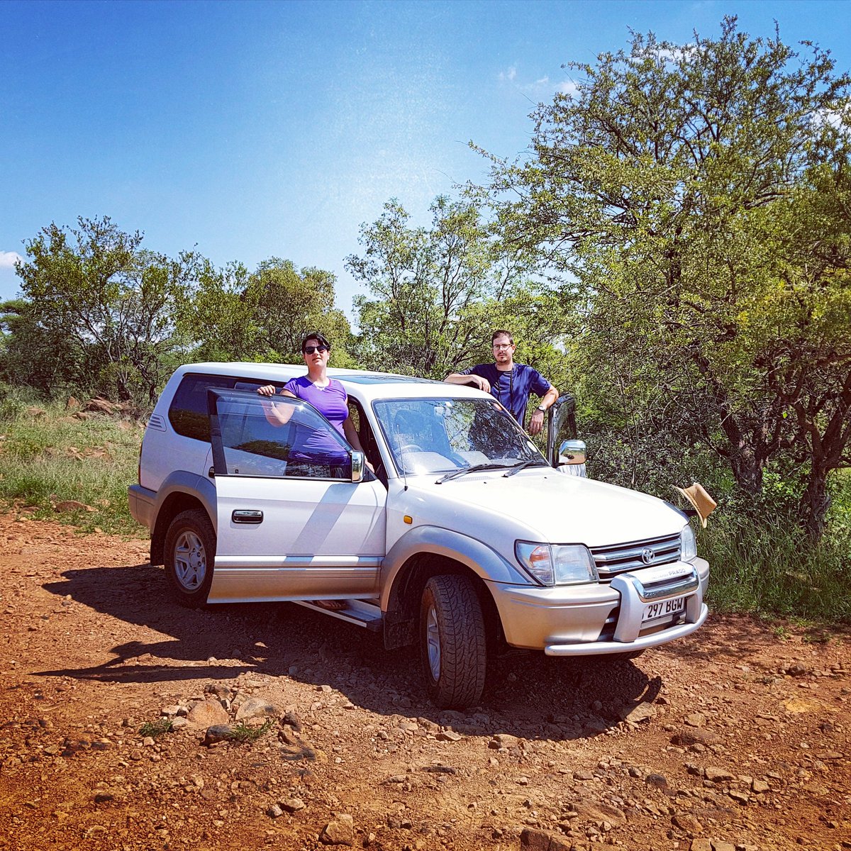 roadbeneathfeet's tweet photo. We'd like to welcome, and share with you, our new #AdventureVehicle, the #Toyota #LandCruiser #Prado #90Series!  🏕⛰🏜🌄🌌
#RBOF #GoTravelExplore #overlanding #camping #roadtrip #fourwheeling #Prado90 #Selfdrive #safari #bush #hittheroad #theroadlesstravelled #nature #LiveLife https://t.co/m6ab7GaHXy