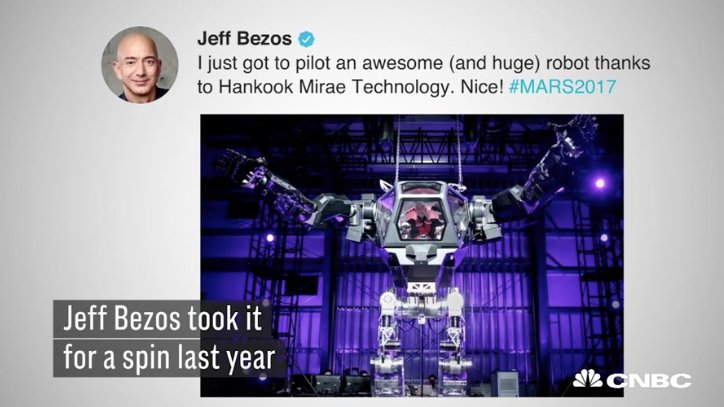 iClebo_US's tweet photo. #Transformers... #Gundam... #Voltron... This massive #robot evokes childhood memories of battling mecha. Except it's real. And you can jump in the cockpit... if you're Jeff Bezos 🤖 Check it out 👇 https://t.co/iJ48Dws5Iw https://t.co/6ieYsVpfDv