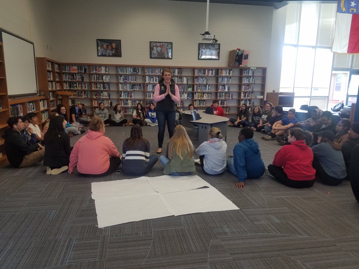 toricardea's tweet photo. Great day to learn about the FFA! #personalgrowth #agintheclassroom https://t.co/kOF8NZ9qKk