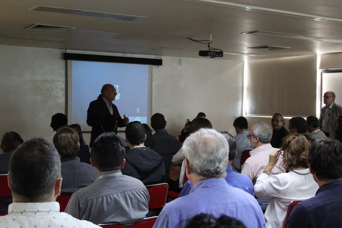 IMEPLAN's tweet photo. Arrancamos la semana en Foro Taller “Hacia una metodología común para la planeación urbana del AMG”, organizado por el @CiudadanoMet. https://t.co/ushWLt7V0E
