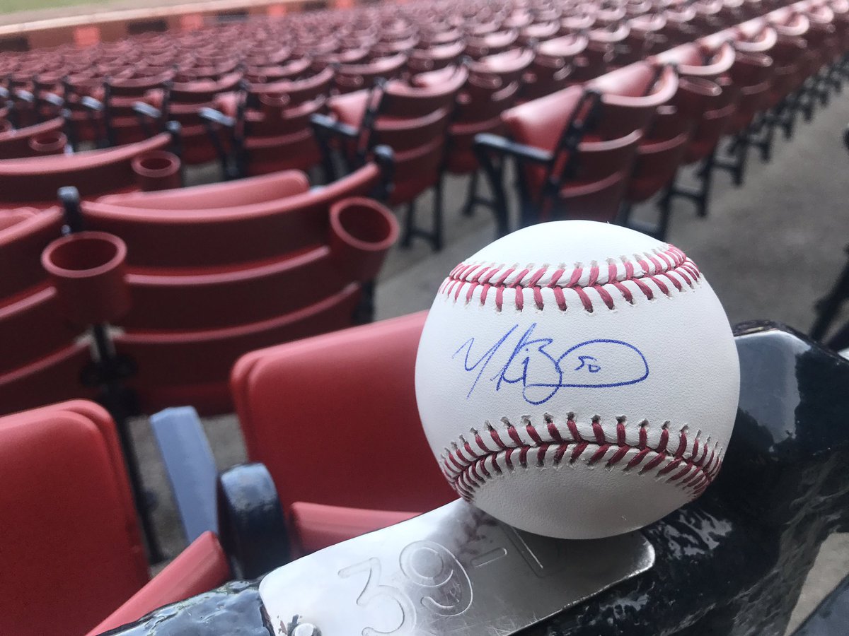 RedSox tweet picture