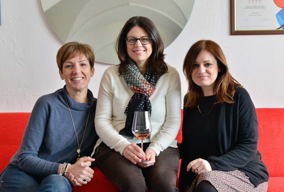 #festadonnedelvino2018 di <a href="/donnedelvino/">Le Donne del Vino</a> 3 marzo 2018
Alcune foto dell’evento “I talenti di Donne" che si è svolto a Copertino (Le) a cura delle socie Marianna Cardone <a href="/Cardonewines/">Cantine Cardone</a> e Renata Garofano <a href="/vinigarofano/">Garofano wines</a> c/o Cantina Garofano. 

#donnevinocinema #donnedelvino #womenofwine