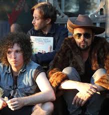 LanaGay's tweet photo. Need some new tunes? Here you go:
"Best new #indie: 7 Songs You Need to Discover" https://t.co/6EKqPZnWVI
#chvrches #JackWhite #jopassed #thevoidz #alberthammondjr & more! https://t.co/wempHFRk2r