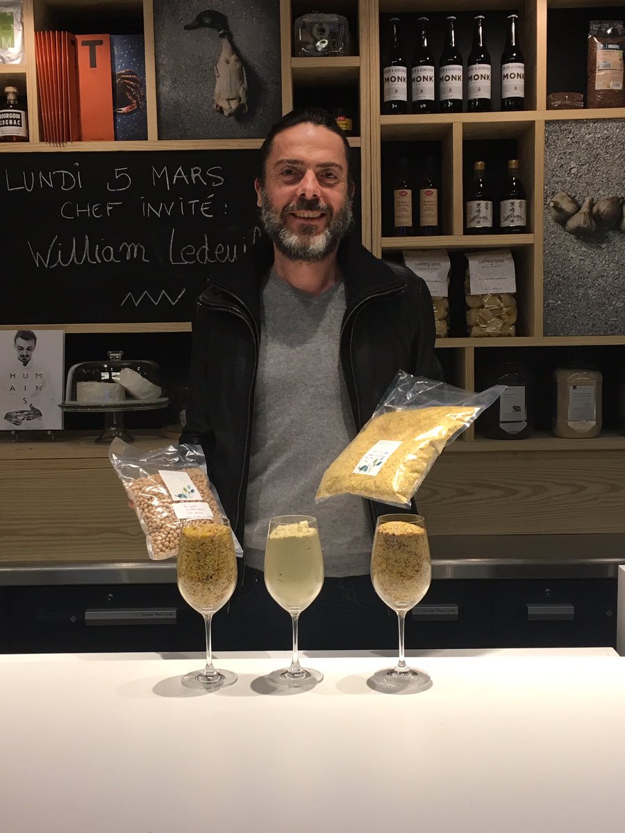 transgourmet_fr's tweet photo. #OmnivoreParis Tous les après-midi, venez déguster les bons produits de nos producteurs ! À l'honneur aujourd'hui : la viande de porc du #DomaineAbotia, les poissons fumés #JCDavid de Hervé Diers, le riz bio de Camargue de Bernard Poujol et les semences paysannes de #Louka https://t.co/9tP2Q91ClG