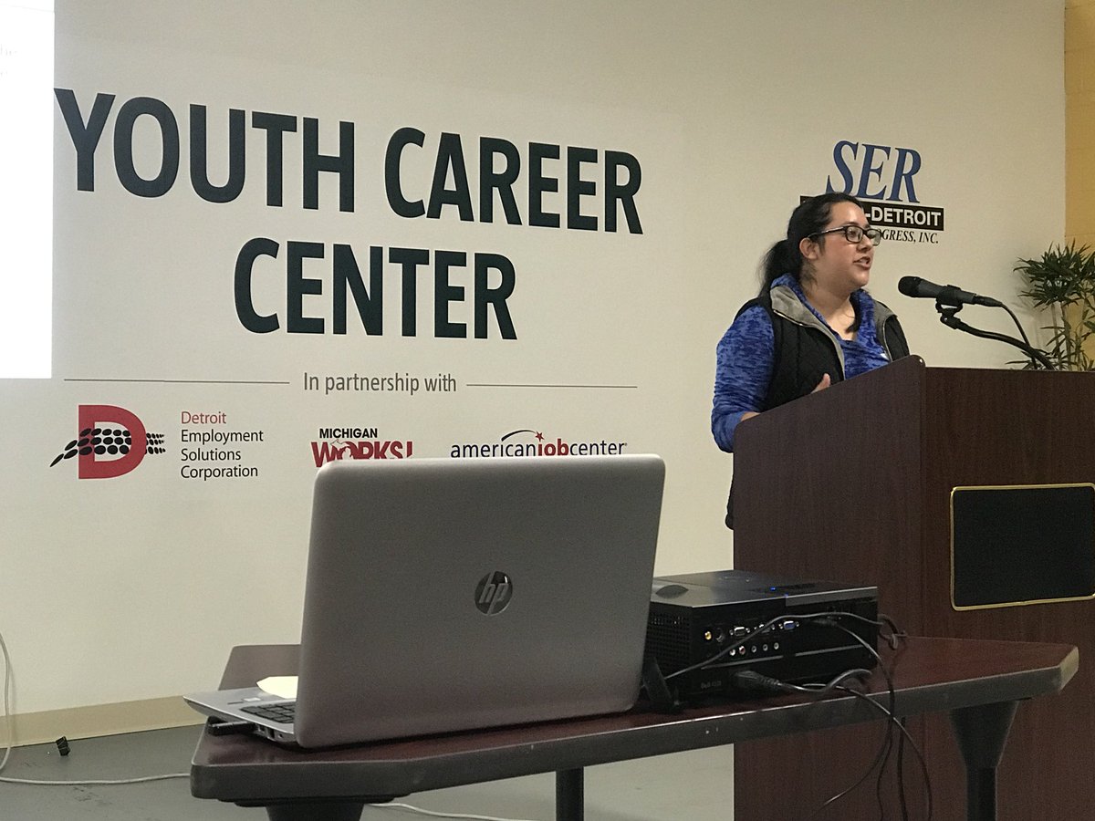 LISC_SD's tweet photo. Jessica, is an #AmeriCorpsAlumni in #Detroit who was hired by her site, spoke about the importance of #mentorship during her term. #AmeriCorpsWorks #StillGettingThingsDone https://t.co/EK2Kp80pjT