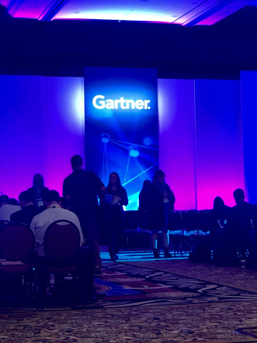 HollyMPfeifer's tweet photo. Excited for the @Gartner_Events keynote to kickoff #GartnerDA #analytics #BI https://t.co/gwuOzzWhbB