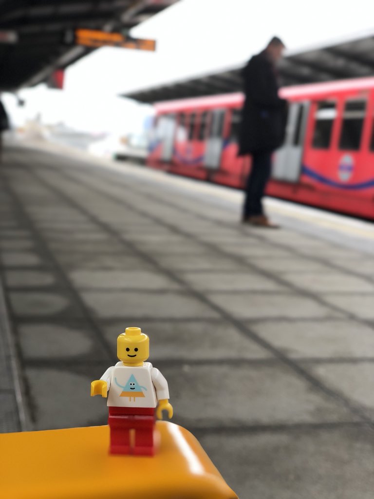 Gommit's tweet image. Heading for a dry run of the #Finovate demo. This is one of the  #menigans - so excited about tomorrow and #fintech and #warmbeer