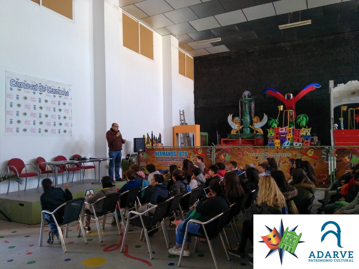 AdarveCultural's tweet image. Un #insti #instituto de #Alcolea visitó #Carmona hace unos días la sede de @AsocCarvalCar para conocer nuestro #Carnaval @AdarveCultural participó encantado en esta enriquecedora actividad #conAdarve facebook.com/pg/AdarveCarmo…