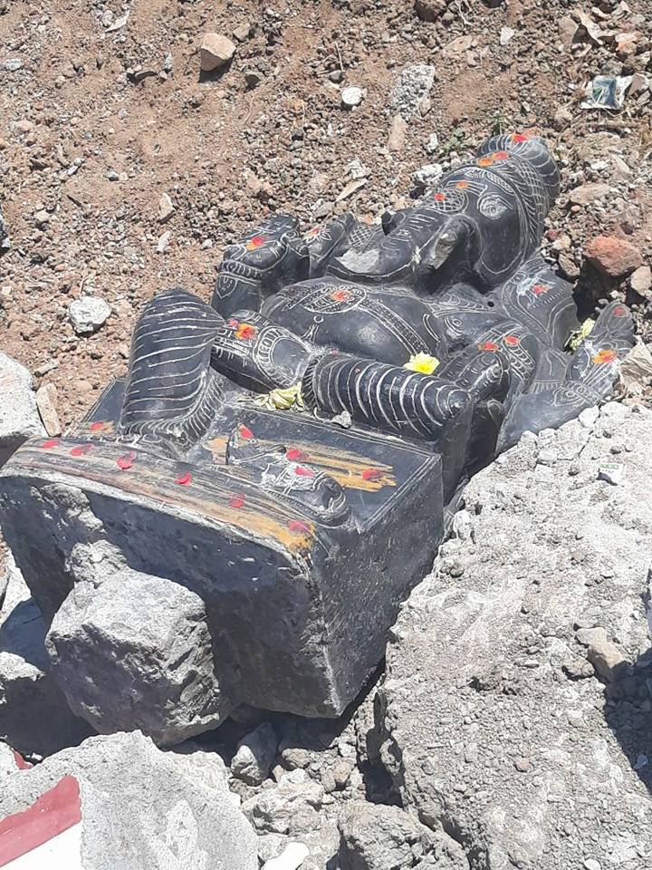 SriRamanatha's tweet photo. Many Hindu temples are being demolished in Andhra Pradesh continuously. We need to reclaim all Hindu temples and our Dharma to protect it from anti-Hindu forces. #reclaimtemples #savehindutemples https://t.co/SdaVVgUikd