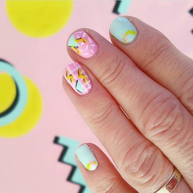 gossipnailbar's tweet image. I knew @nodebutante would have the perfect background for a #nailfie for her #80snails #memphisnails we did! Just so perfect!! #thegossipnailbar #naturalnails #gelpolish #bristolnails #nailartbristol #bristolnailbar #bristolnailart