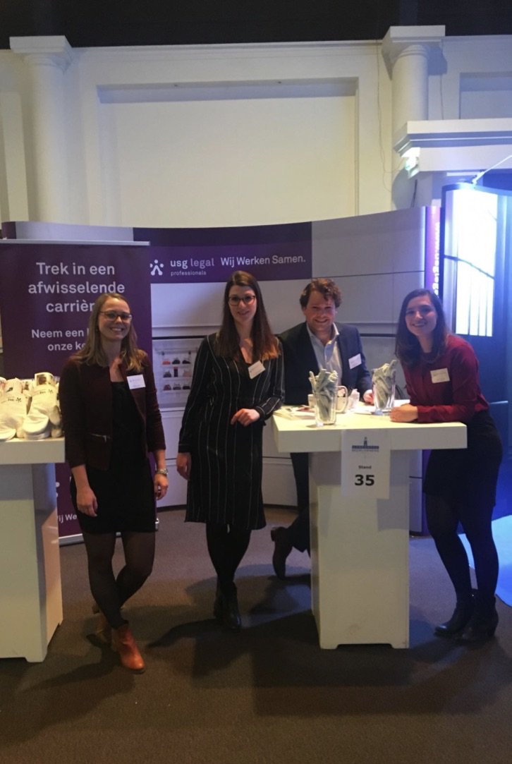 USG Legal NL was afgelopen vrijdag aanwezig op de Utrechtse Bedrijvendag van JSVU Utrecht. Onze collega's hebben veel leuke gesprekken gehad! Ben jij student of pas afgestudeerd en wil je kennis met ons maken? Kom dan naar onze Inhousedag op 27 maart: ow.ly/8lsY30iLbgt