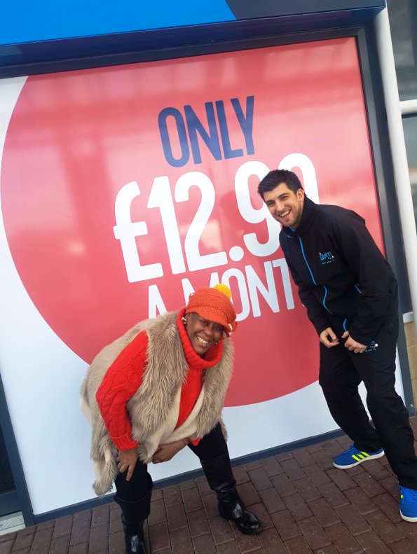 TheGym_PB's tweet photo. A special guest for us this afternoon.. none other than Sandra from @C4Gogglebox !!
She'll be here with us on opening day - 19th March - so make sure you come downand say hi!
https://t.co/psunR0EGdu
#gogglebox #Sandra #gym #fitness #workout #health #exercise #weightloss #classes https://t.co/8qISqinNzR