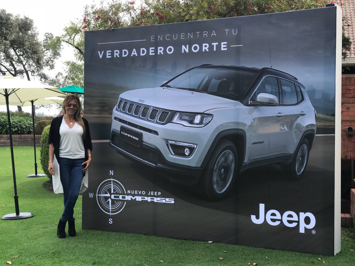 ADRYRODRY's tweet photo. Hoy en @Manadajeep con el Nuevo #JeepCompass2018 (@ Club El Rincon De Cajicá in Cajicá, Cundinamarca) https://t.co/h5TIbWsdYD https://t.co/g0Z3PKlGlX