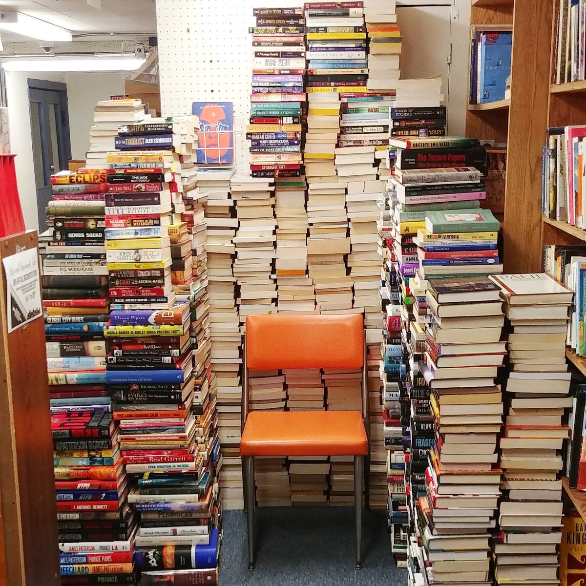 AtticBooksCA's tweet photo. Basement is closed while we do some weeding, tidying and restocking.
#throneofbooks #bibliophile #bookshop #booksellerslife #headingtothedollarcarts #cmonspringtime https://t.co/kTvOXBtaBO