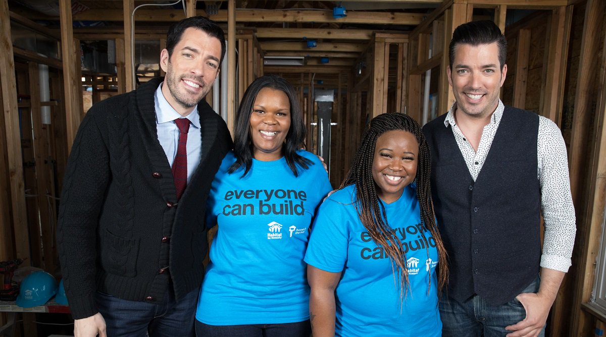 Habitat_org's tweet photo. Congratulations to Debra Hoskins-Sparks and Cheryl Casdorph who entered for a chance to build with a Scott Brother and WON! Debra will build alongside @MrSilverScott and Ashlee, and Cheryl joins @MrDrewScott on #TeamAmandrew. Full details: https://t.co/W5zf1ZEqXq #HomeIsTheKey https://t.co/dTahkgch45