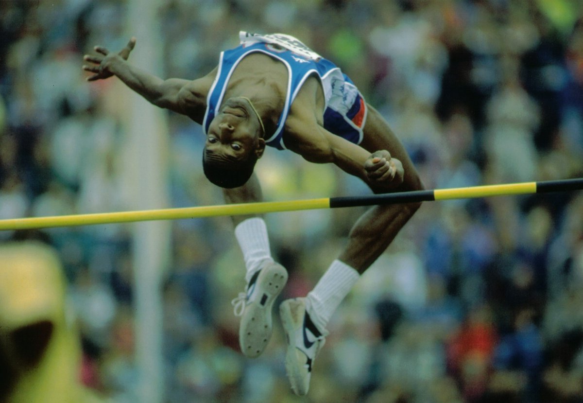 oursoutheastern's tweet photo. Two-time Olympic medalist Hollis Conway is the keynote speaker for Southeastern's March 9 @SLUEvolveU Leadership Conference for high school sophomores, junior and seniors.  https://t.co/1JsInCAree https://t.co/RvwvgrFkRF