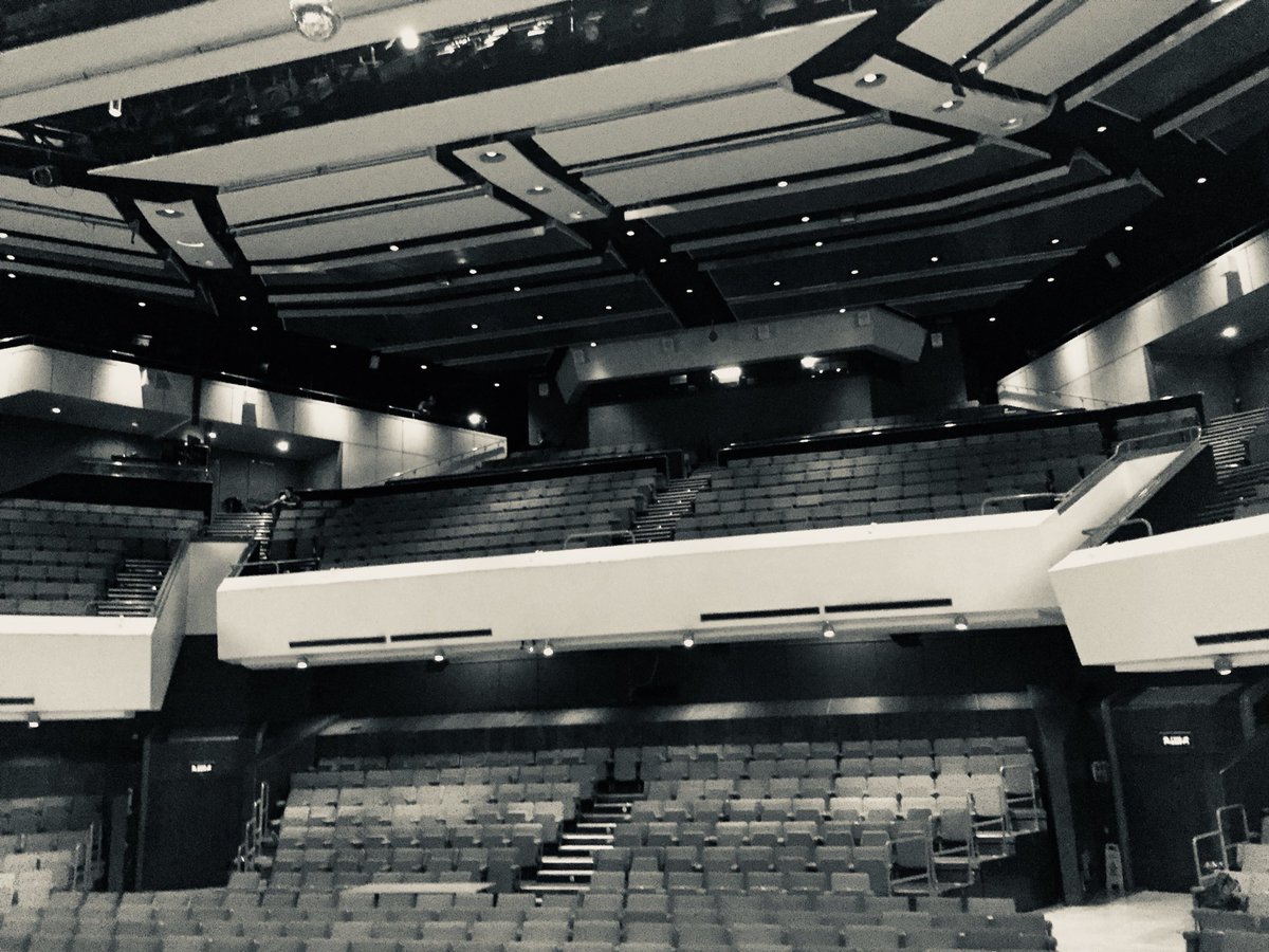 RanelaghMusic's tweet photo. Only 21 hours and fifty minutes to go until the first Sound Around Schools Concert❕So EXCITED!!! @BMaestros @rpoonline #RPOorchestrabox #OLsoundaround https://t.co/Hxt0RfrLHw