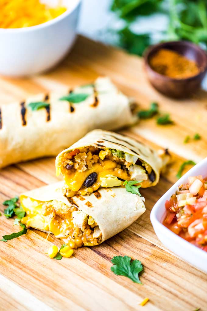 NOLAsSalsa's tweet photo. Southwestern Veggie Wrap: https://t.co/Hf08JSJHQ4, #meatlessmonday https://t.co/yc6WkSeCM9
