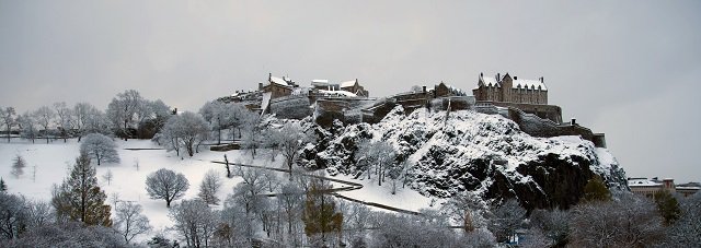 edinburghcastle's tweet image. Did you take any pics of us during #snowmageddon #beastfromtheeast - share them with us! #edinburghcastle
