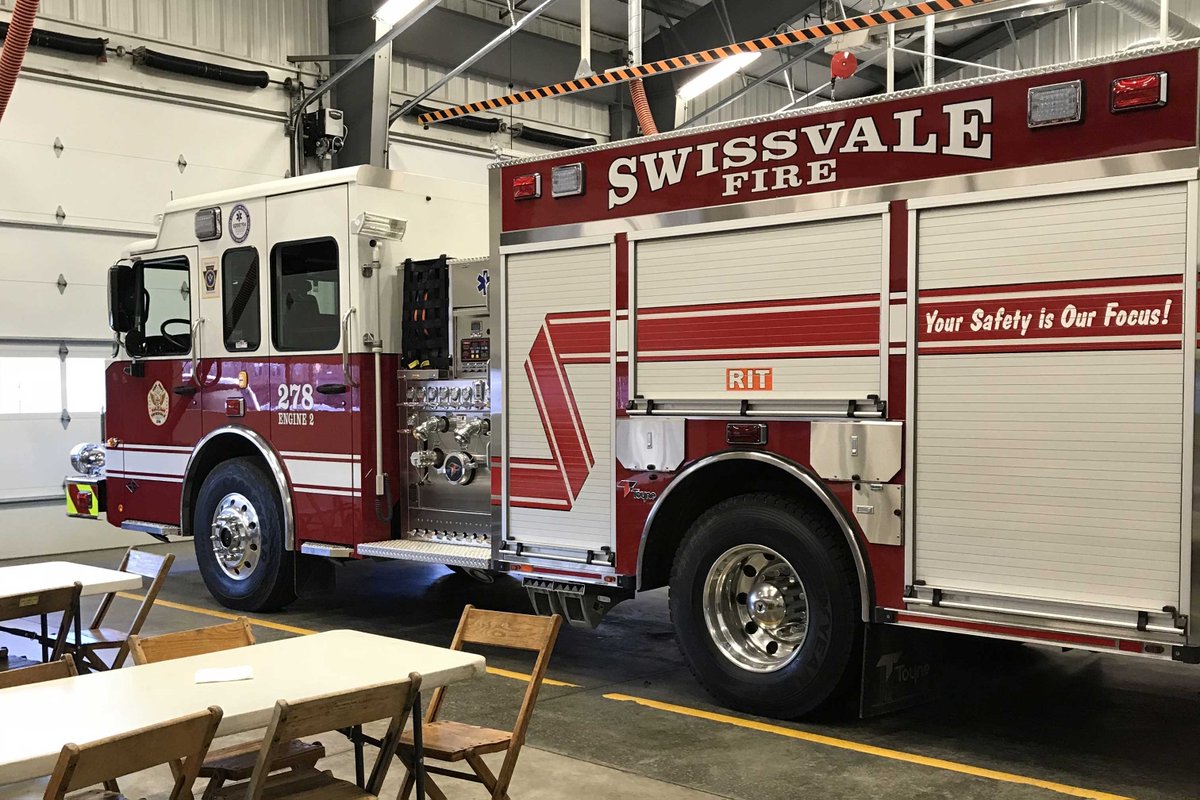 PGHCityPaper's tweet photo. Deep-fried grilled cheese, hush puppies and a fireman's pole: part two of CP's fish-fry tour lands at @swissvalefire

https://t.co/moo3zIQExJ https://t.co/lZwWjM8IQz