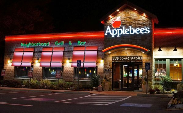 PDX_SmallBiz's tweet image. #Applebee restaurants suffered a payment card breach. PoS #malware was used to collect names, payment card numbers, expiration dates, and card verification codes. @securityaffairs buff.ly/2D2ki3f