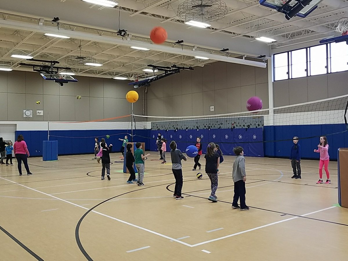 Volleyball skills!!!@WindsorElemSD25