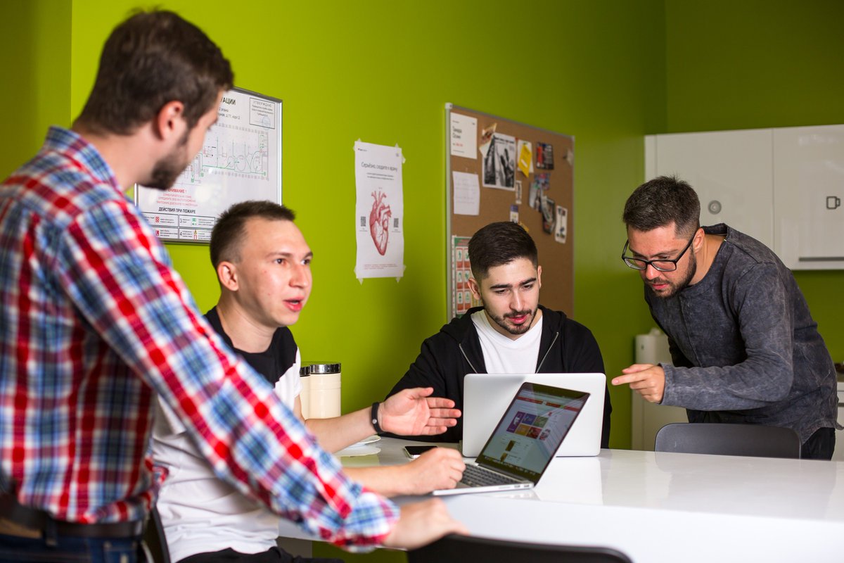 Мы запускаем учебный проект «Академия Гипербатона» – для начинающих технических писателей и всех, кто хочет научиться разрабатывать техническую документацию.  Занятия будут проводиться в Москве и Екатеринбурге в офисах Яндекса по вечерам – ya.cc/2vcY0