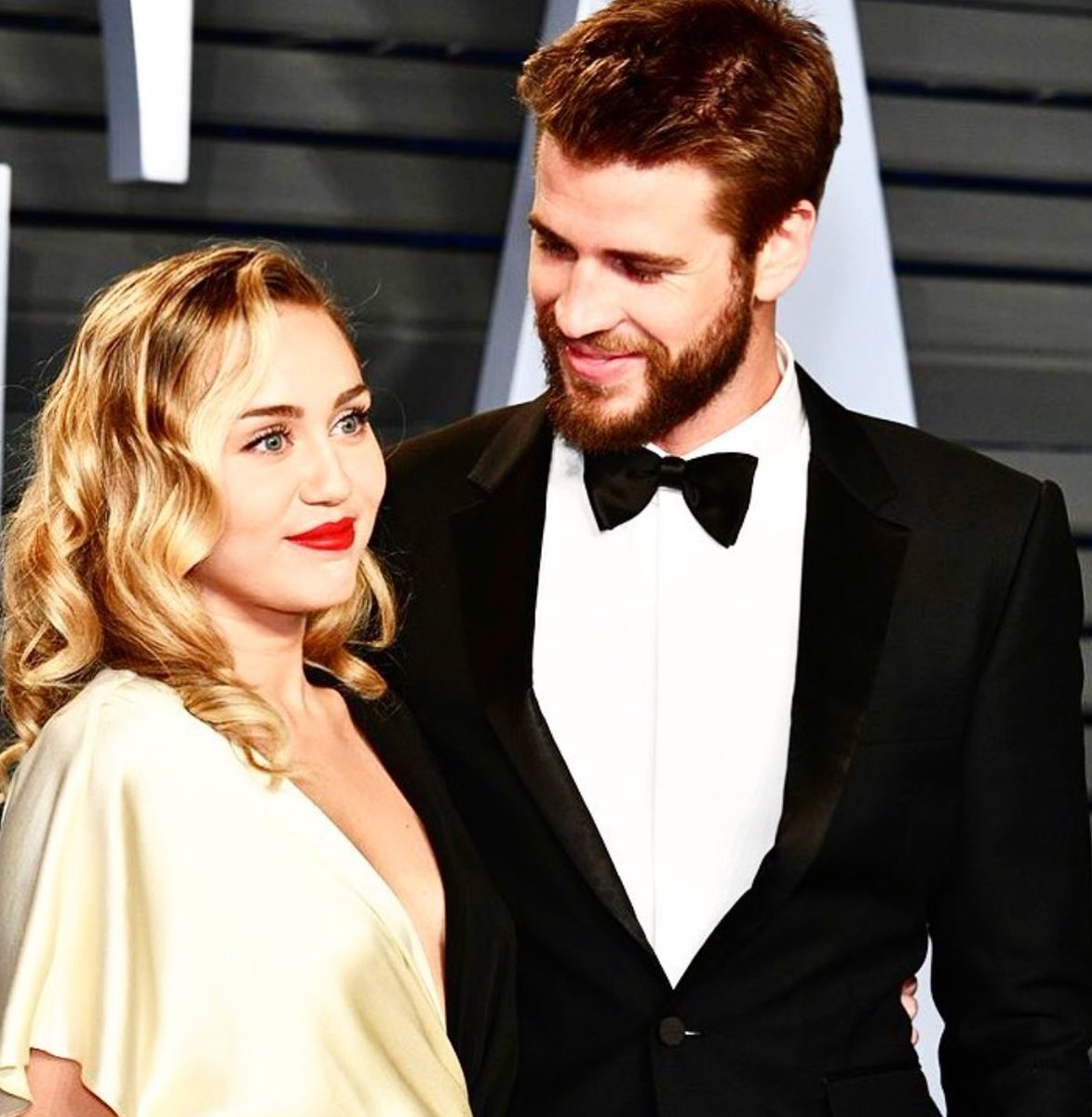ibieberthought's tweet photo. Miley and Liam are absolute goals 😍😍 https://t.co/0mqVeDHFZ8