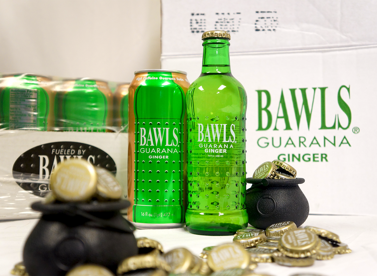 BAWLSGuarana's tweet photo. Get your free Ginger case before it's gone… just like those Leprechauns. 
No code needed, just select a Ginger pack and another one will be added for free. Limit one per order.
https://t.co/mE5XbvXVMF https://t.co/59JT5Q2I0z