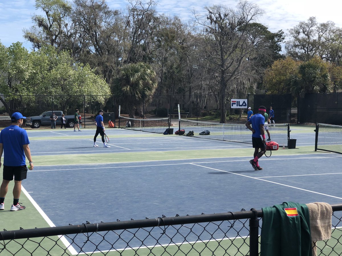 AssumptionWTEN's tweet photo. Doubles are underway #LetsGoHounds #Houndson3 #HoundstakeHiltonHead https://t.co/wJBUt5waZH