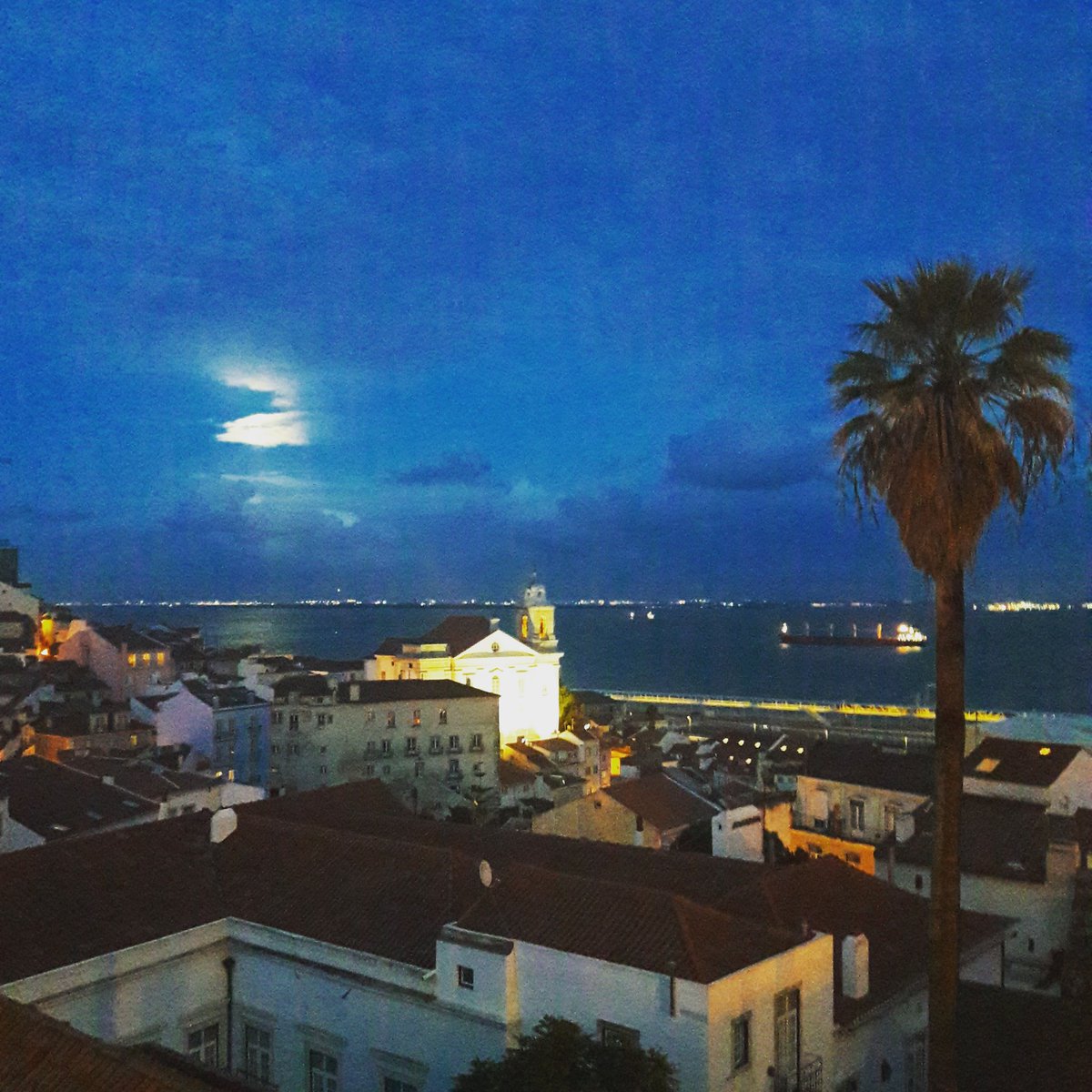 patriciamadeira's tweet photo. Night falls over #OldTown. #Lisbon is rich in #cinematographic sets due to being built on hills. Remember this when climbing them, that the #views are worth it! 😉 #photogenicspots #photogenic #lisbonviewpoints #oldtown #lisbontailoredtours #lisbonwithpats #lisbonwithpats https://t.co/iuODhTKt8u
