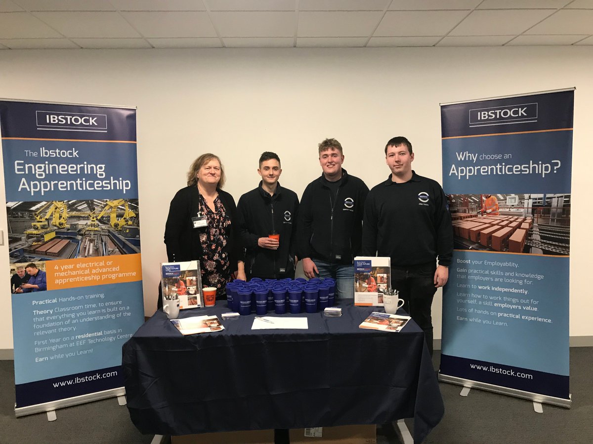 Some of our #Engineering #apprentices along with Karen Cunliffe (Factory Manager at #Chesterton) attended @EEF_Apprentices #TechnologyHub #openday last month, to recruit for our 2018 intake. Apply here: tinyurl.com/ydyrd4n6 #ApprenticeshipWeek #NAW2018