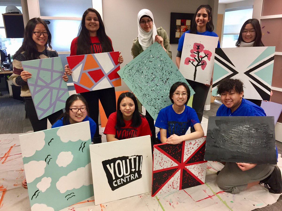 YouthCentralYYC's tweet photo. Our @YVolunteerCorps Steering Committee had a blast on Saturday building Little Free Libraries in celebration of #YVCDay! Check out our website to read more: https://t.co/Lnqa1HBvLT https://t.co/c1I83jp6op