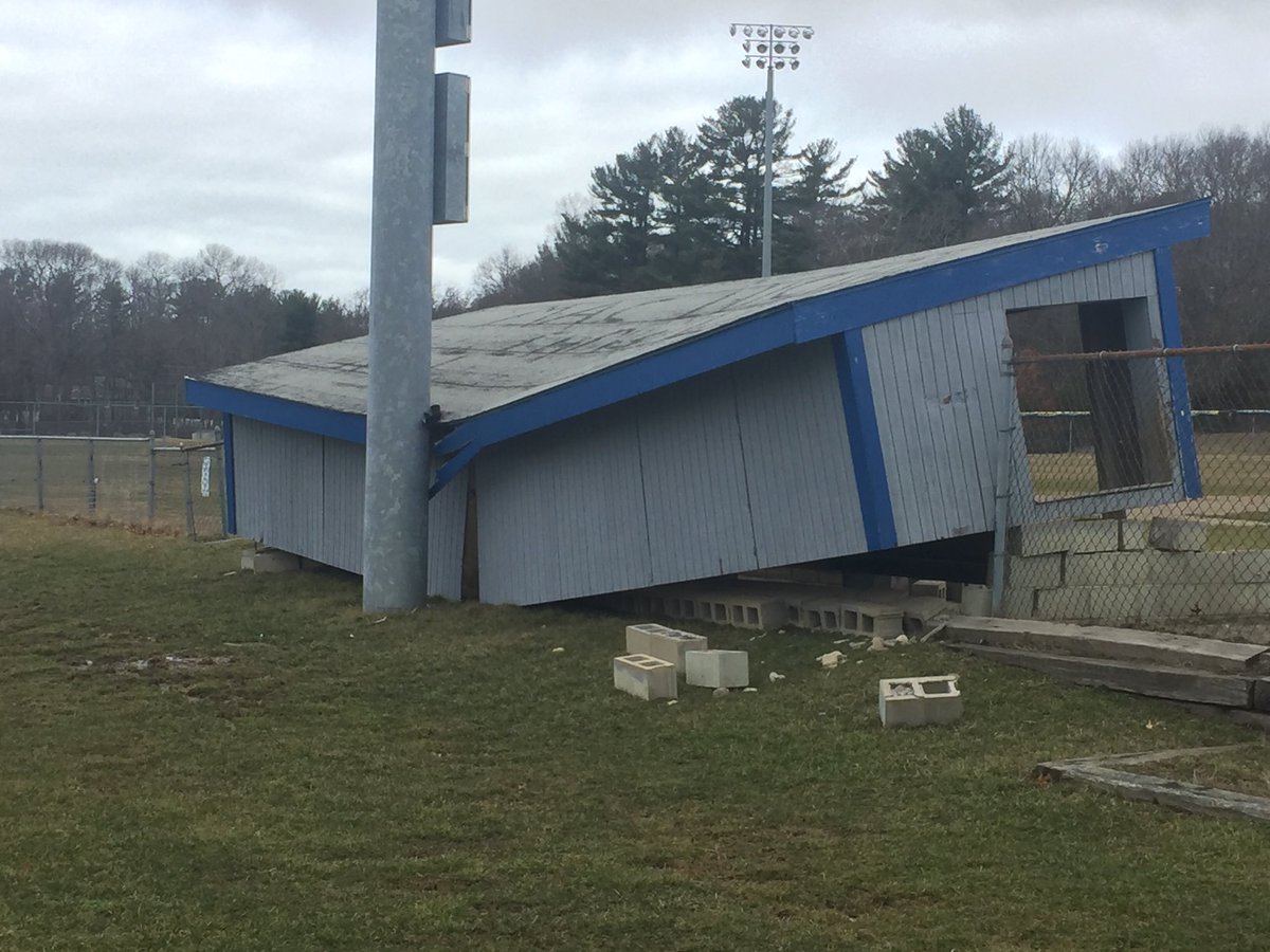 ScitBaseball's tweet photo. Sorry visitors, but you may have to BYOD(ugout) this spring! #2weekproject https://t.co/V7E3IhfJ3k