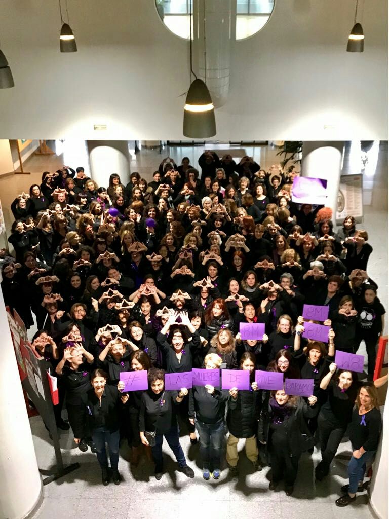marilink's tweet photo. Ese grupo aka el Maravilloso Telegram de las Mujeres está rebosante ahora mismo de fotos preciosas de mujeres en distintas redacciones. Es una dosis de energía cada vez que entras 😍
#lasperiodistasparamos https://t.co/xa9c5YShsi