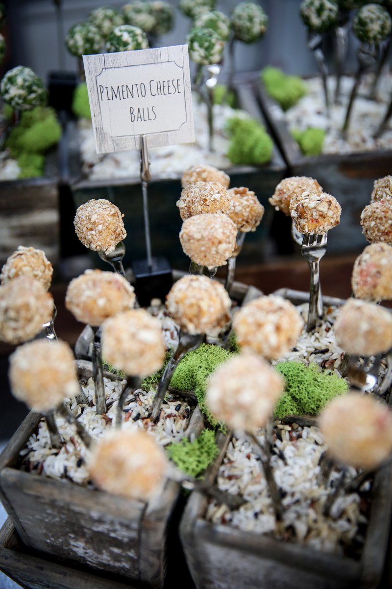 cateringbyg's tweet photo. Happy Monday, have a cheese ball! ๐ธ: @AnnaHaasMusic #mondayblues #mondayvibes #mondaymood #mondaysbelike #mondayfeels #nashville #nashvillecaterer #nashvillecatering #nashvilleeats #nashvillefood #passedapps #foodporn #foodphoto #foodphotography #foodblogger #goodeats #goodfood https://t.co/uhEK3pCUiY