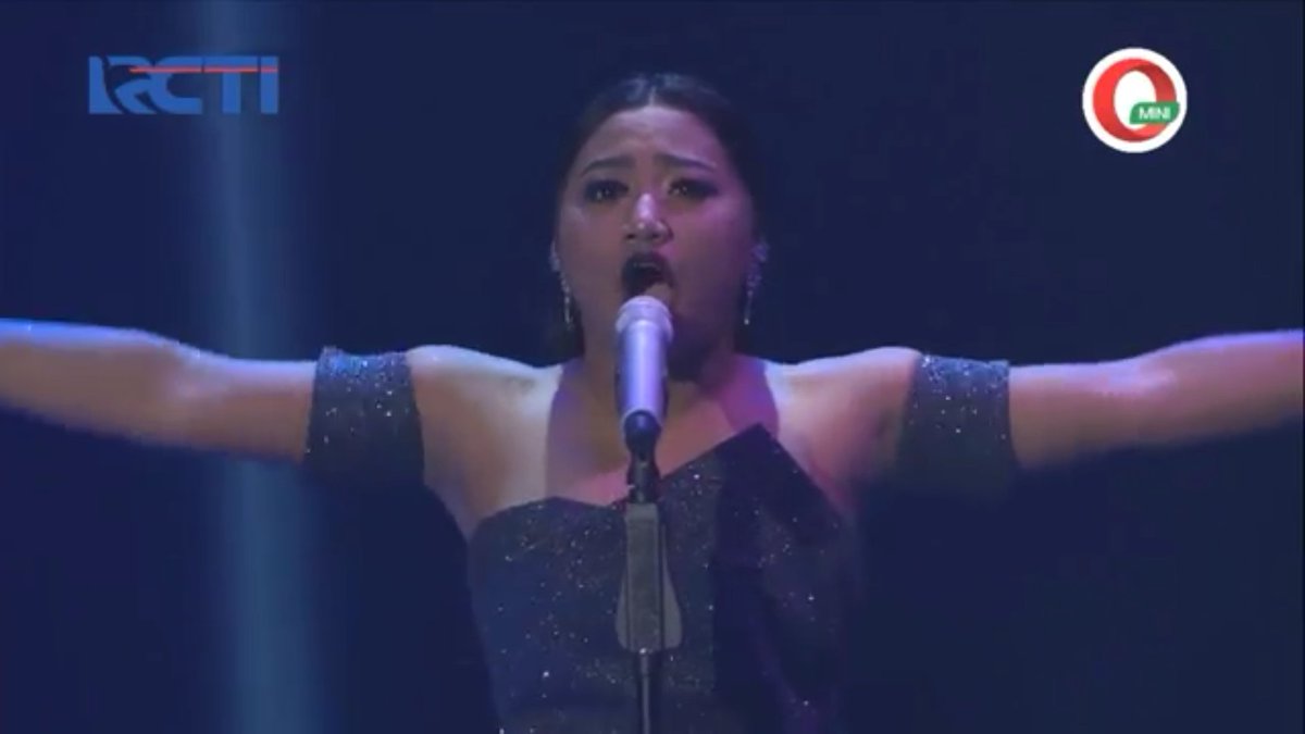 Arianda87813152's tweet photo. AMAZING PERFORMANCE DARI MARIA - LIVE INDONESIAN IDOL 2018

https://t.co/4GK3NVUPH5

#IdolbyOpera #IndonesianIdol #IdolSpektaTop9 #IdolSpektaTop8 #Video #IndonesianIdol2018 https://t.co/jEoqD7Yt9l