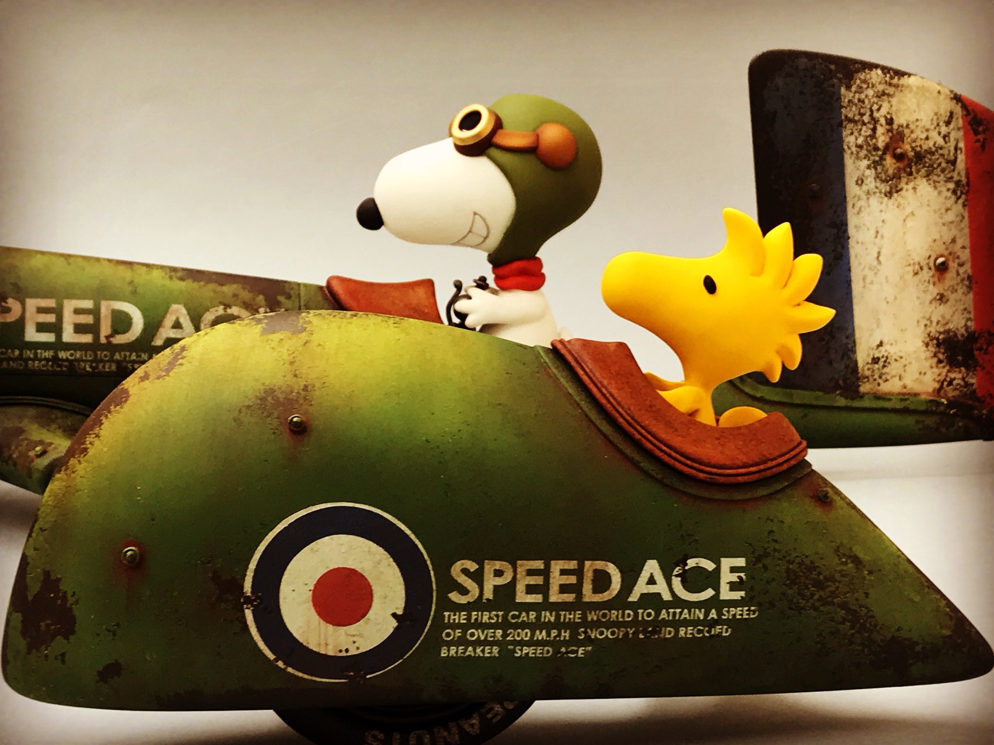 松岡ミチヒロ 𝕄𝕚𝕔𝕙𝕚𝕙𝕚𝕣𝕠 𝕄𝕒𝕥𝕤𝕦𝕠𝕜𝕒 今回の作品 スピード エース はスピードを競い合うレコードブレーカーを制作 スヌーピーとウッドストックをペアでサイドカーとしました スヌーピー おもしろサイエンスアート展 Snoopy Fantaration