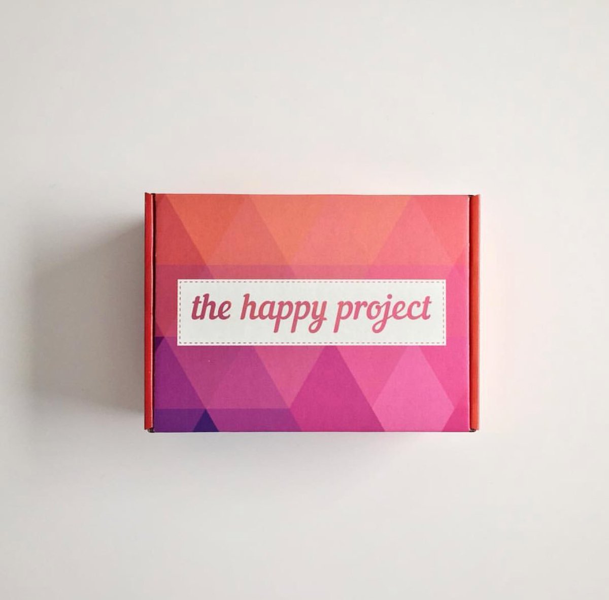 MusEffect's tweet photo. For the month of March MusEffect is teaming up with The Happy Project! ✨💕 Be sure to go to their page &amp; sign up to get YOUR happy project box! &amp; you’ll get a Muse surprise inside 😉🙌🏼 #March #TheHappyProject #Kindness #MuseMonday https://t.co/HTQwj5b6aS