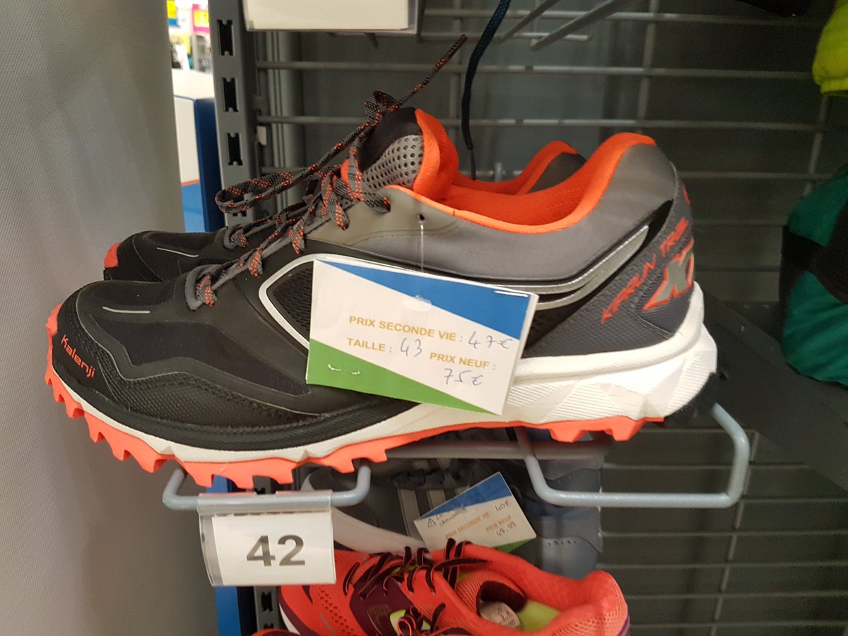 Morgan_Leclerc's tweet photo. Tendance (et recherché) : Decathlon propose un mini corner dédié aux produits d’occasion en magasin : "Produits seconde vie à prix réduits"
#pouvoirdachat https://t.co/eXRhDP1a8S