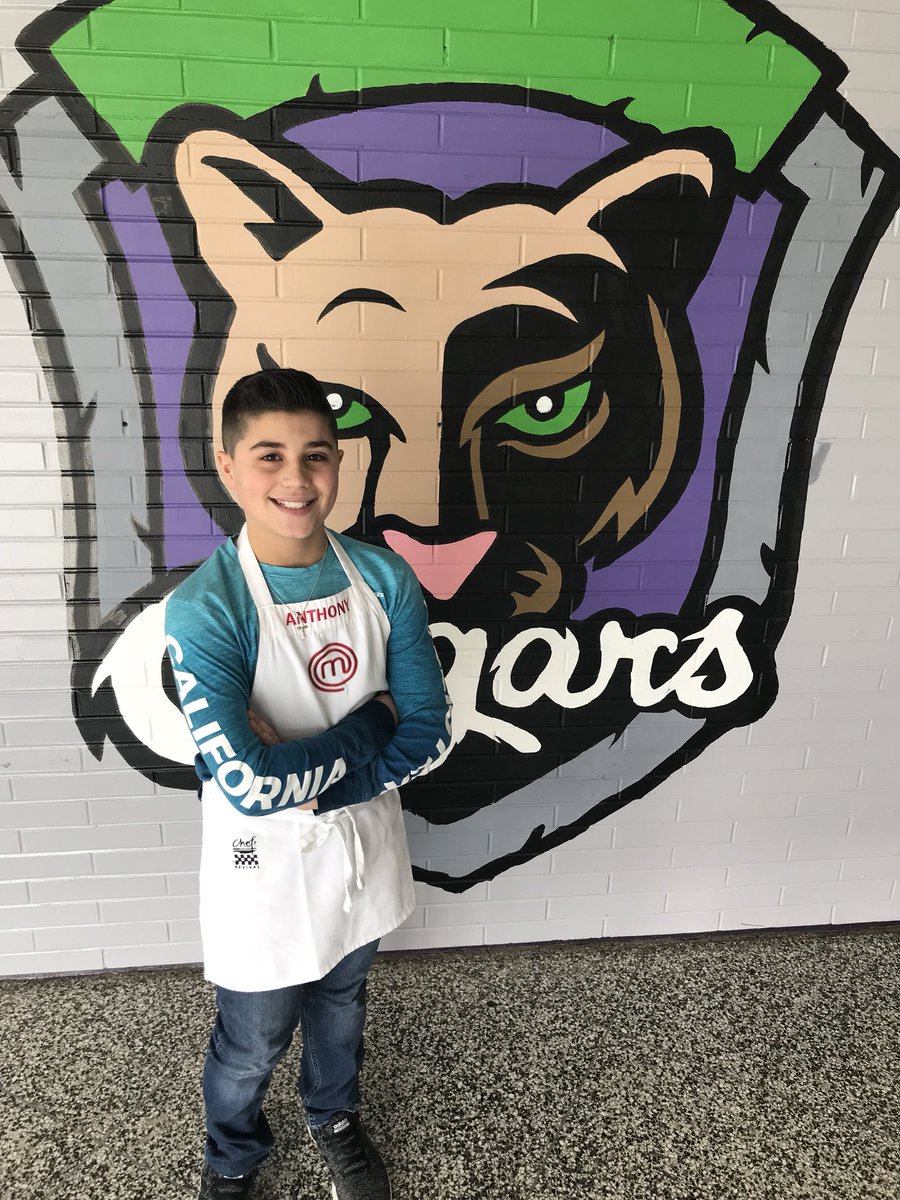AngZiemba's tweet photo. Congrats to Anthony Martino for receiving an apron on Friday night’s episode of Master Chef Junior. Be sure to tune in this Friday @ 8pm on channel 5 to see if his journey continues season 6. #sandburgstrong samdburg’s own #MasterChefJunior https://t.co/C1ZMBHo1OJ