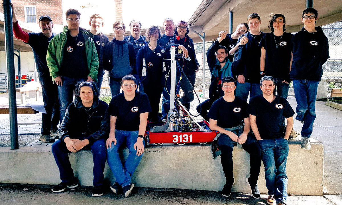 ghsrobotics3131's tweet photo. Our first competition was a great success, even getting to quarter finals! Thank you, everyone who made it out! https://t.co/tNJezBntV9
