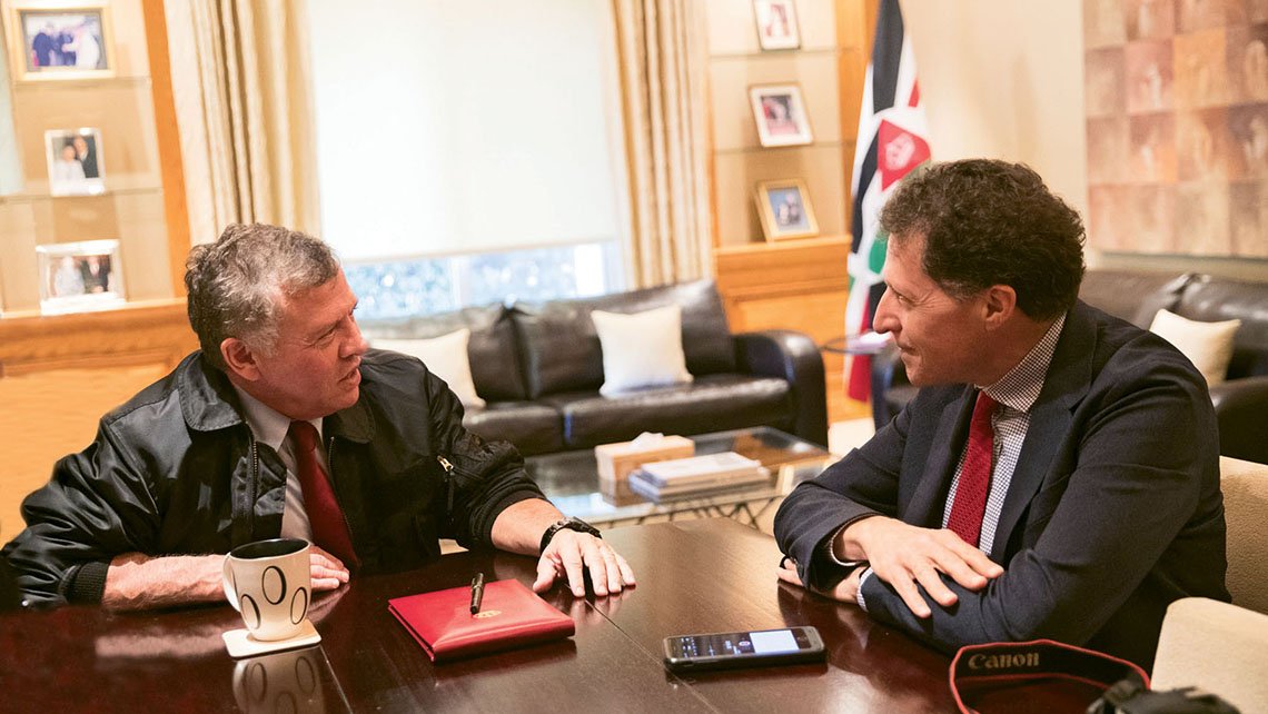 KAFDJordan's tweet photo. كلنا فخر بأن جلالة سيدنا @KingAbdullahII تحدث خلال مقابلته مع @TWtravelnews عن مبادرتين تنمويتين من المبادرات الملكية التي ينفذها الصندوق وهما @UrdonShop و @JHRC_JO
رابط المقابلة باللغة العربية: https://t.co/6nJBwqV3Hh
رابط المقابلة باللغة الإنجليزية: https://t.co/d56tEupCt0
#JO https://t.co/ua0F3Nq3Ug
