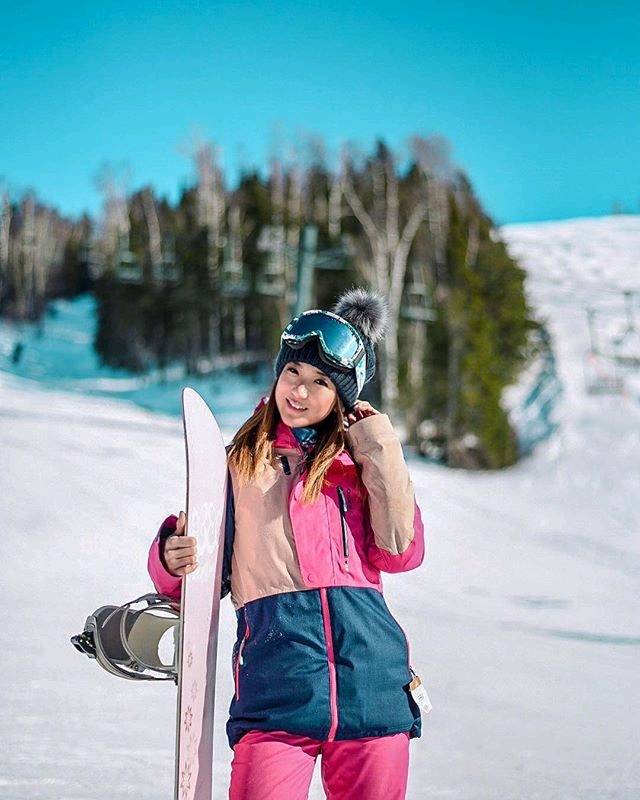 EagleRidgeMN's tweet photo. Hopping down the bunny hill ❄️🐰 at @lutsenmountains this weekend. ⛰🏂🌲 📷: @girlof10000lakes https://t.co/zt2KiZsw06
