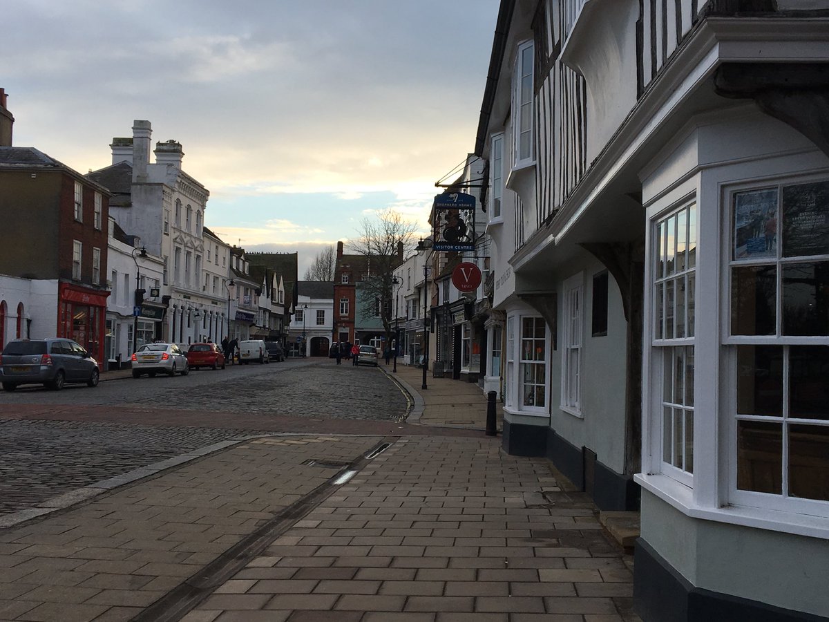 FlaMess6's tweet photo. #ExploreGB2018 #beertasting #brewerytour Visiting The Oldest Brewery of The UK And Being Rewarded With Lovely Beer Samples! https://t.co/BFJ3yMG2OL