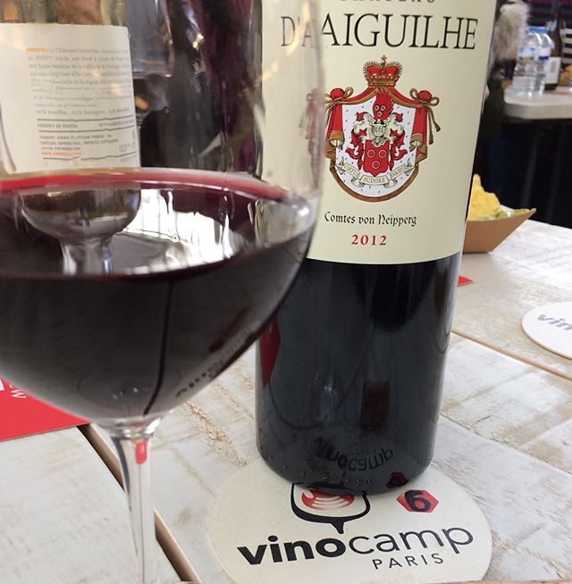 marieroginska's tweet photo. Ça c’est du lourd 🍷🍇on se fait vraiment plaisir😀👏 #aiguilhe 2012 #castillon #cotesdecastillon #bordeaux #bordeauxwine #vinocamp #winetasting #winelover #ilovewine #vinocampparis v/ https://t.co/pT8hl0kIYG https://t.co/098QakPwNK